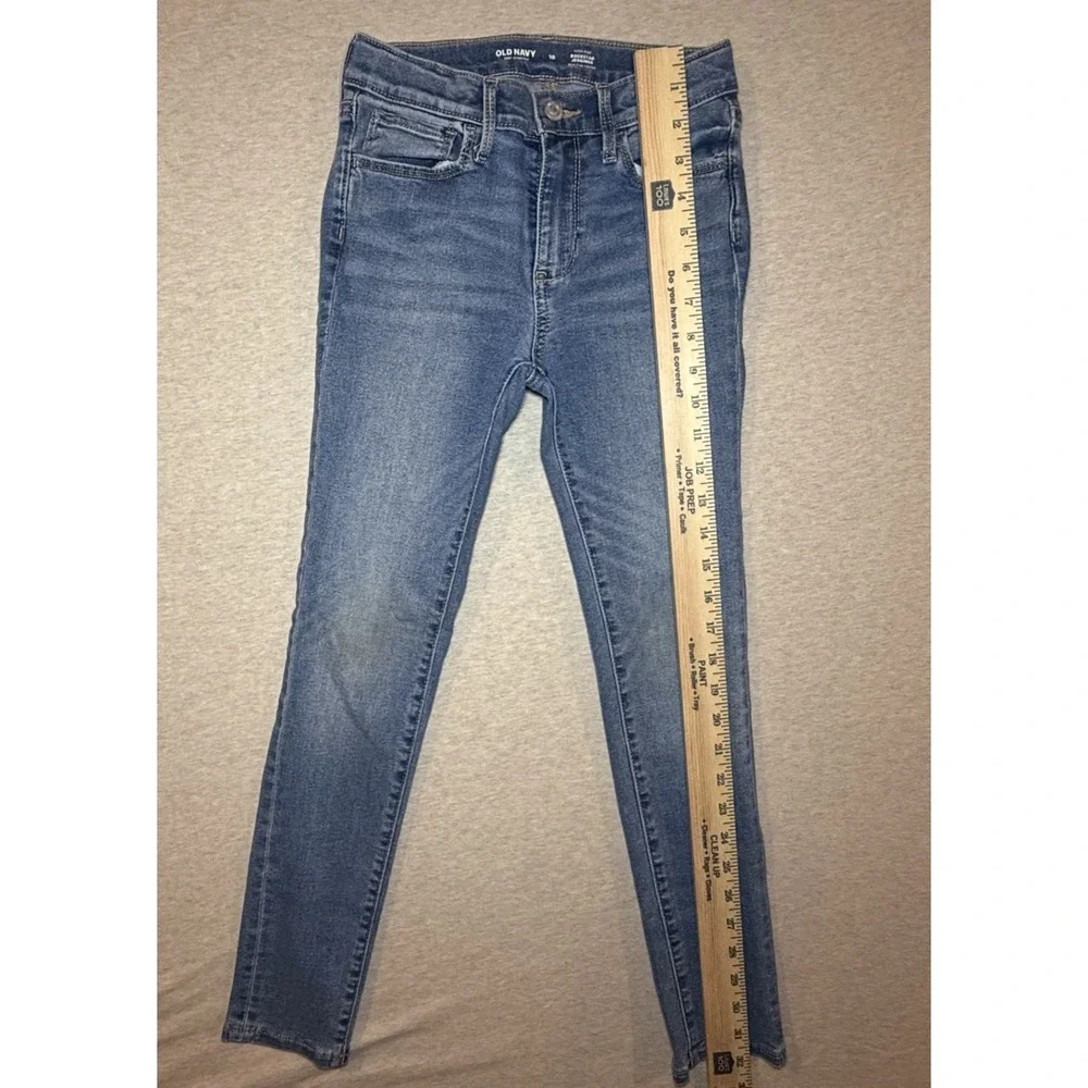 Old Navy kids rockstar jeggings. medium wash blue jean. size 10